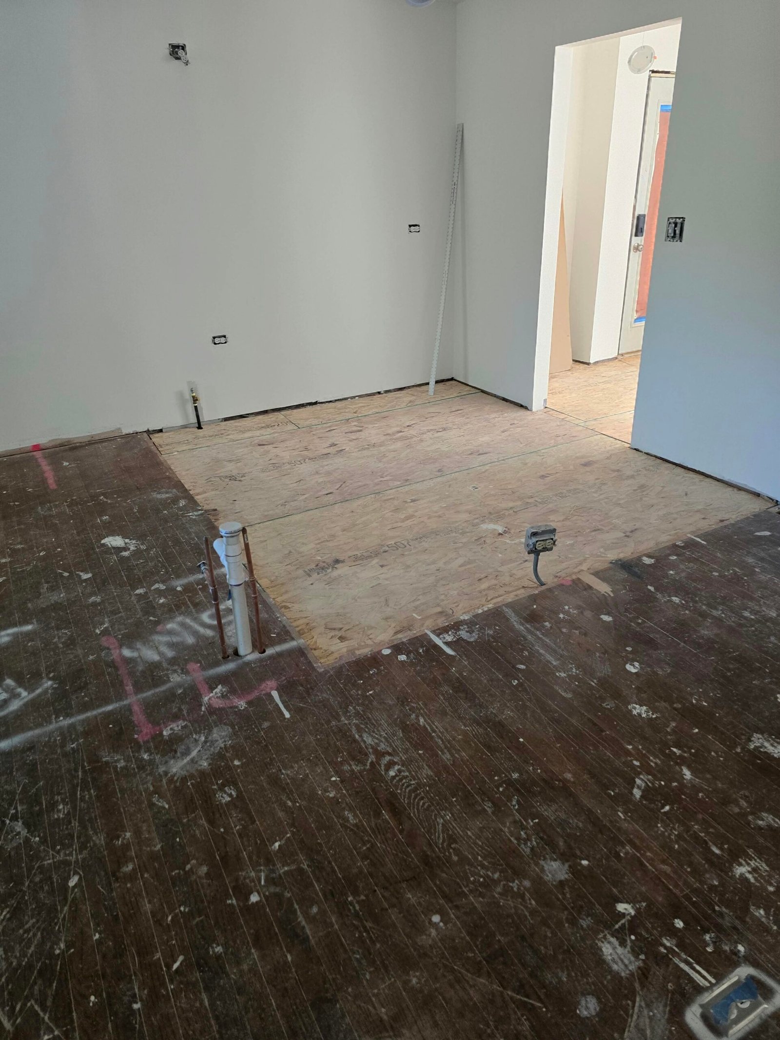 Hardwood Flooring Naperville - existing hardwood floor during remodeling